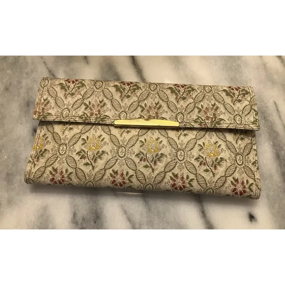 VINTAGE WALLET POCKETBOOK Grandmacore Vinyl 60s 70s Tapestry Style Checkbook